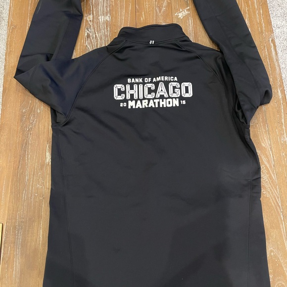Nike Dri Fit - Picture 2 of 5
